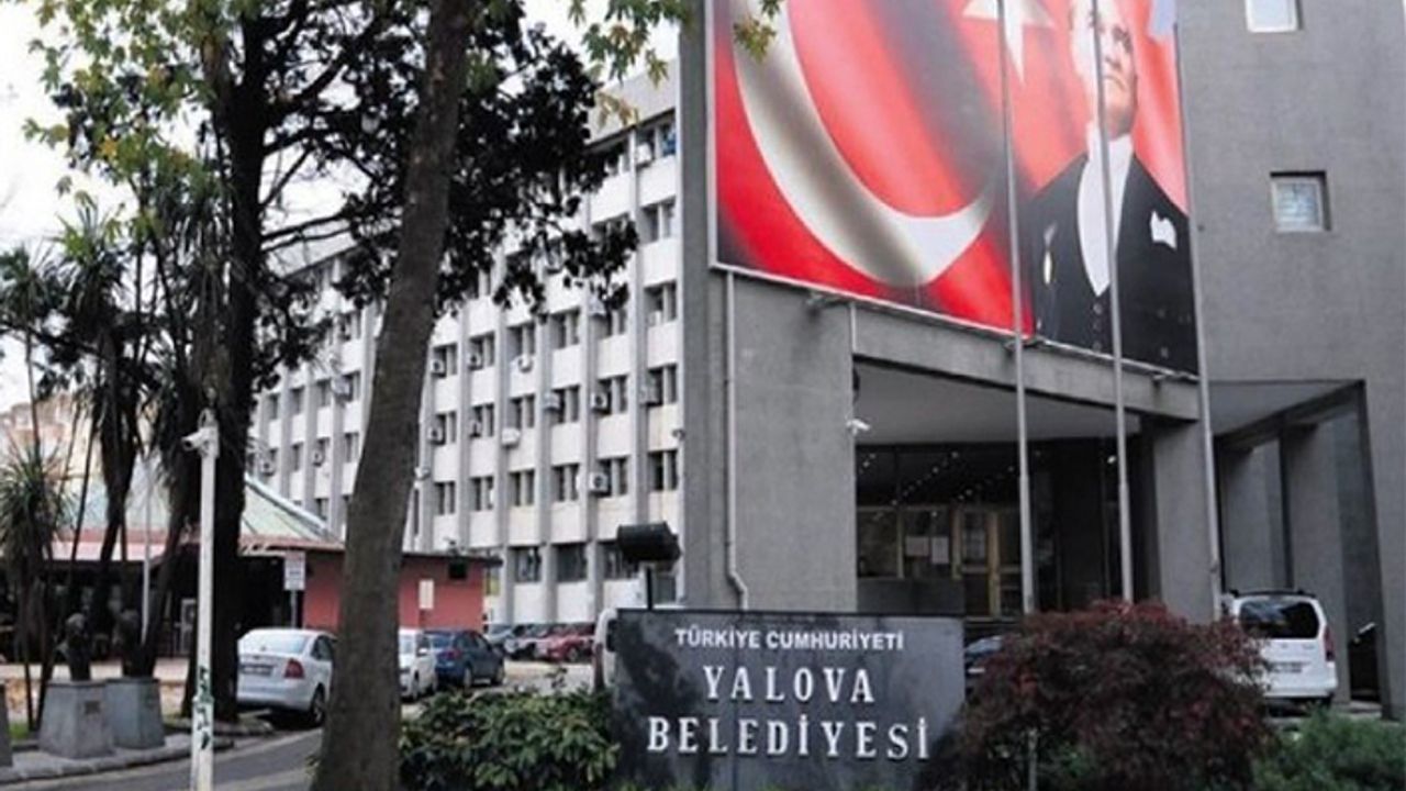 Yalova Belediyesi'ndeki yolsuzluk davasında 11 tahliye