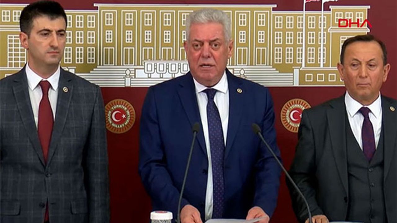 3 Milletvekili CHP'den istifa etti!