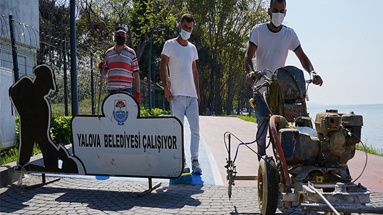 Yalova Belediyesi çalışıyor... Doğu sahil bandı