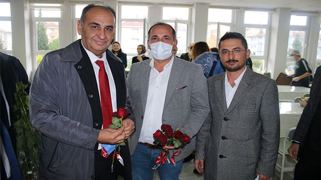 Koru... Öğretmenler Günü... Kemal İldeniz... Volkan Yaman