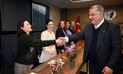 Mehmet Gürel, üreten kadınlarla buluştu