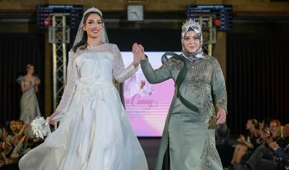 Modacı Büşra Canay, abiye elbiseleriyle parmak ısırttı