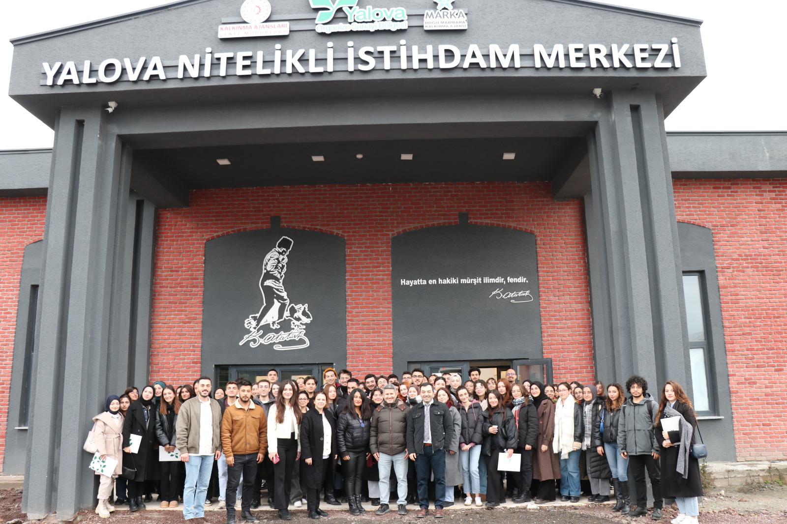 Yalova Osb Öğrenci 52 Okul