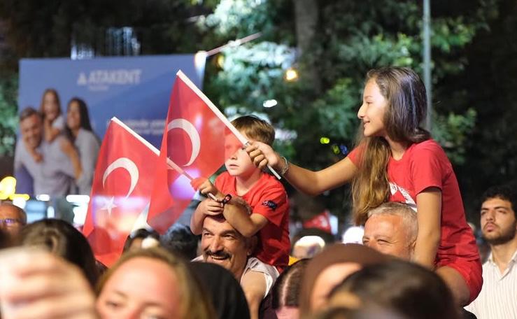 Altın Çınar 10
