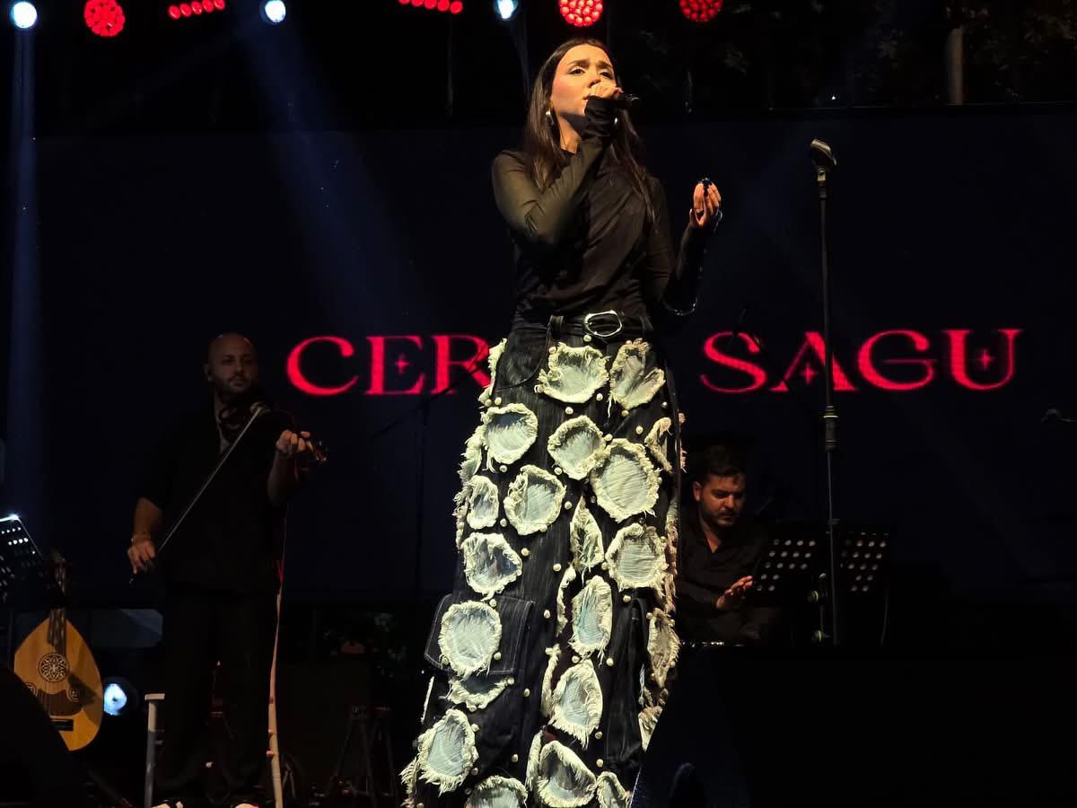 Altın Çınar 8