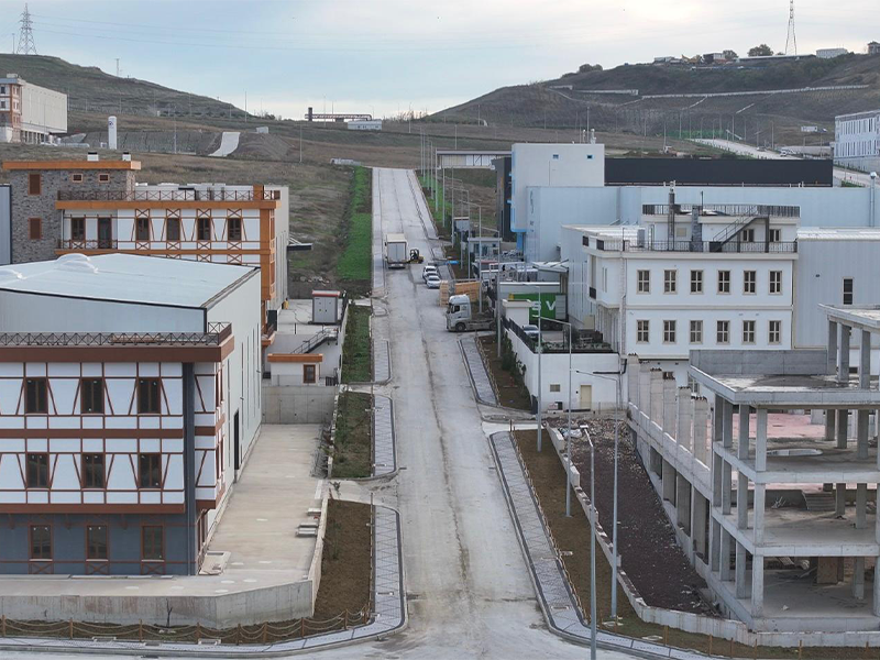 Yalova Makine İhtisas Osb’de Yatırımlar Hız Kesmeden Devam Ediyor