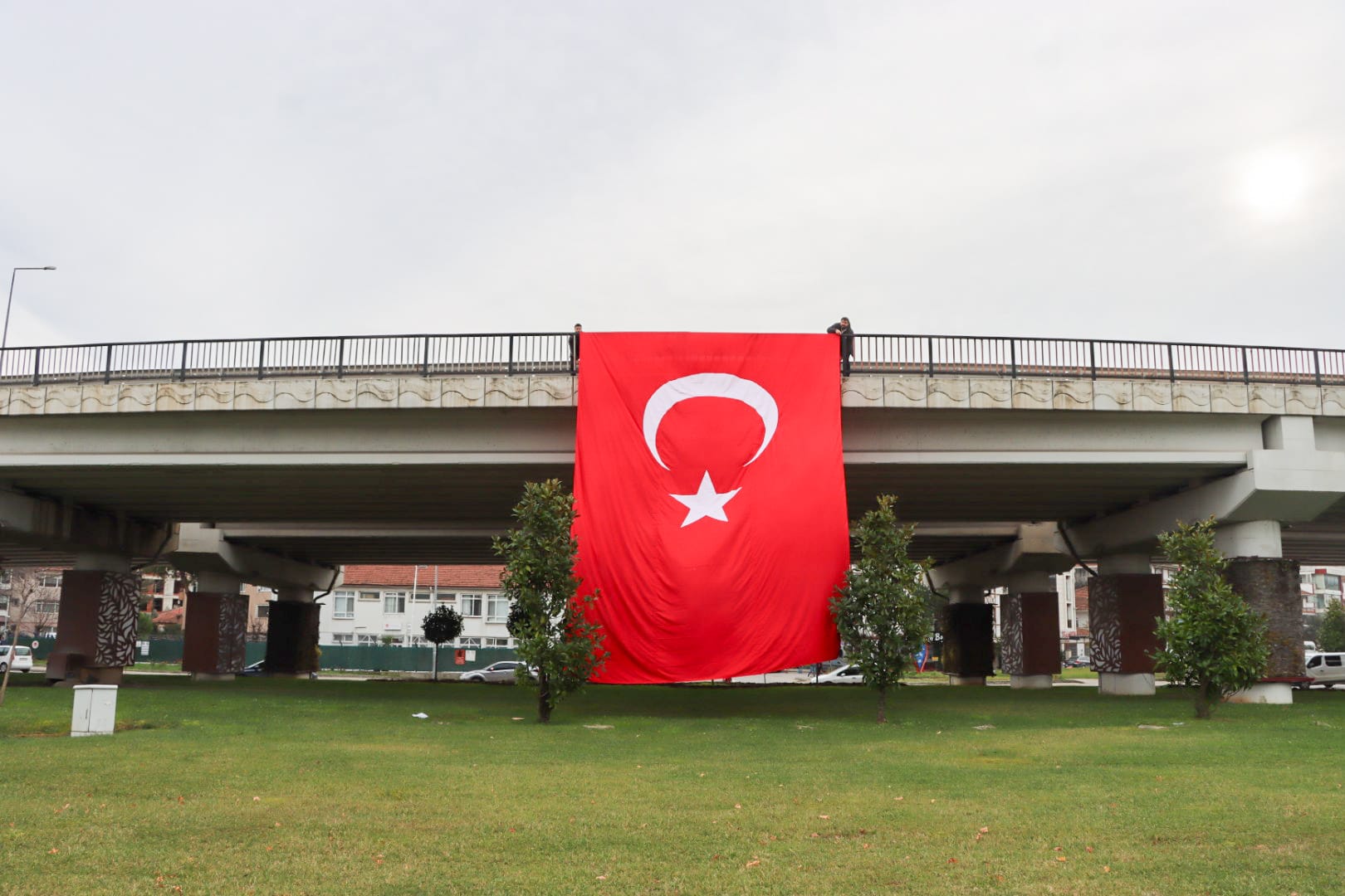 Belediye Türk Bayrağı Ek Foto (9)