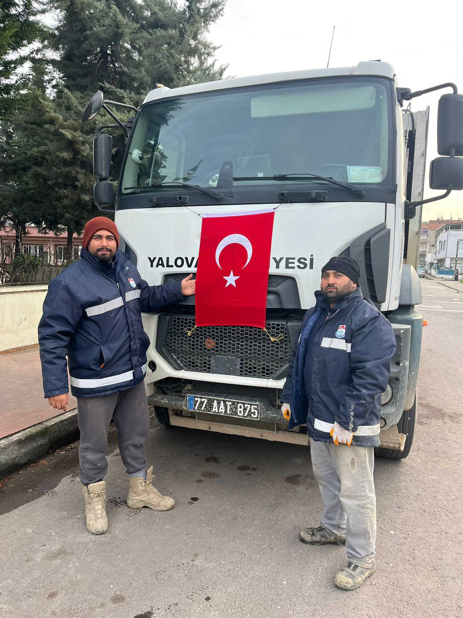 Yalova Belediyesi Türk Bayrağı (4)-1